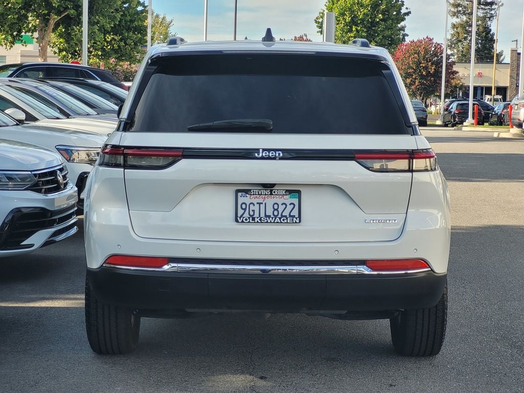 2023 Jeep Grand Cherokee Laredo