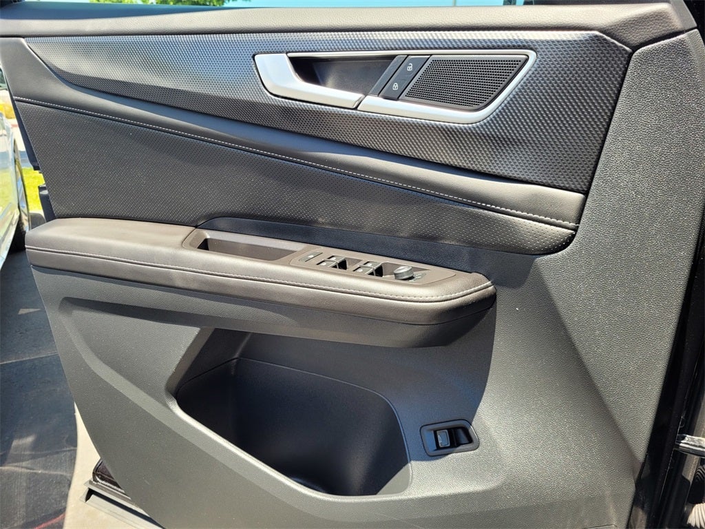 2024 Volkswagen Atlas Cross Sport 2.0T SEL