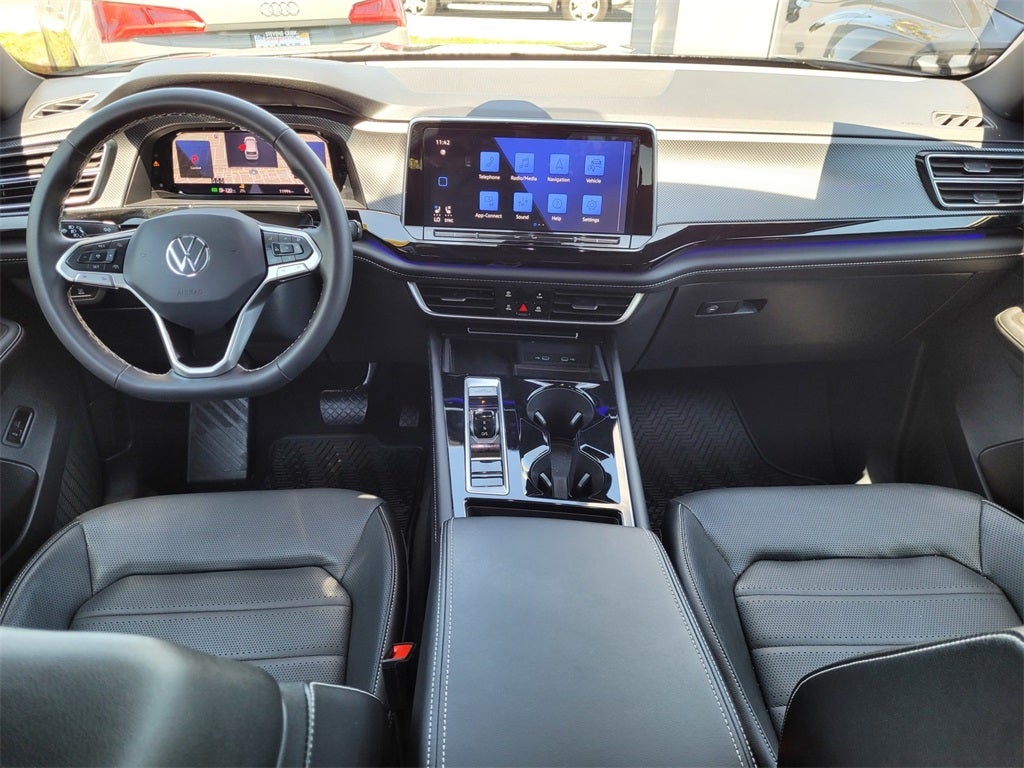 2024 Volkswagen Atlas Cross Sport 2.0T SEL