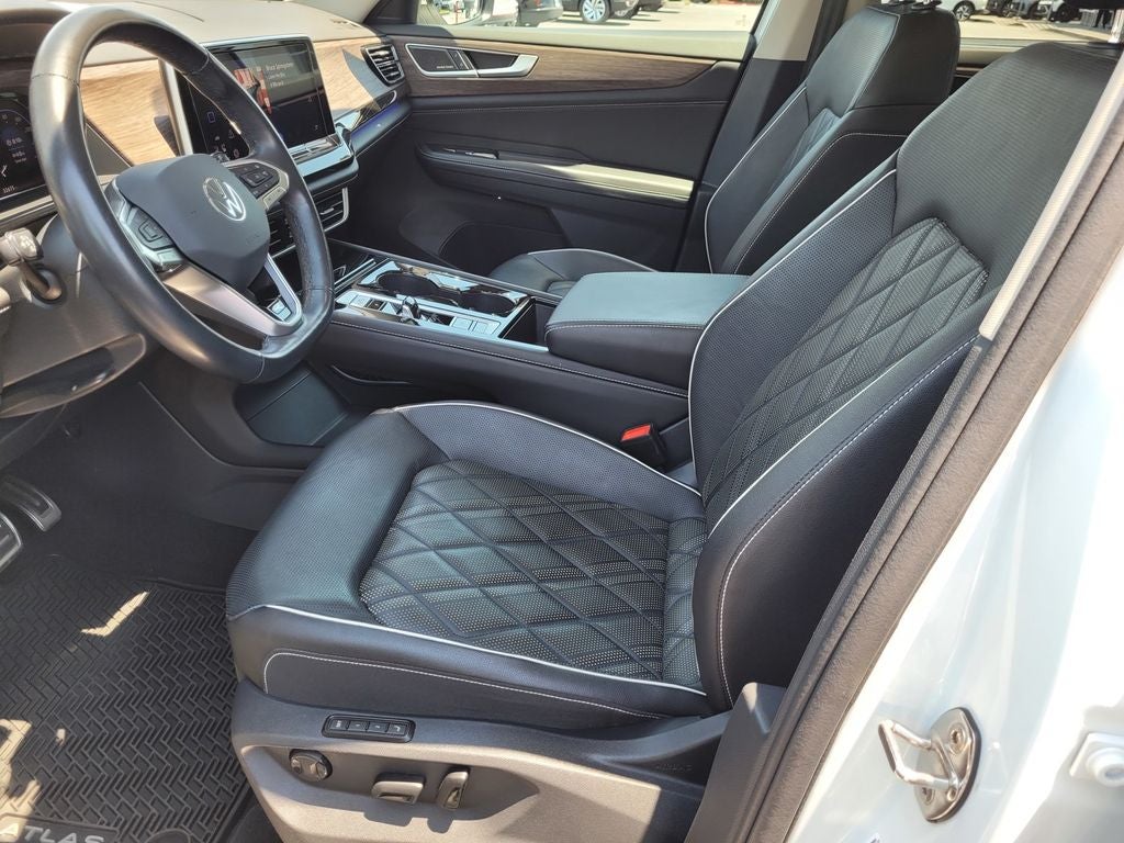 2025 Volkswagen Atlas 2.0T SEL Premium R-Line