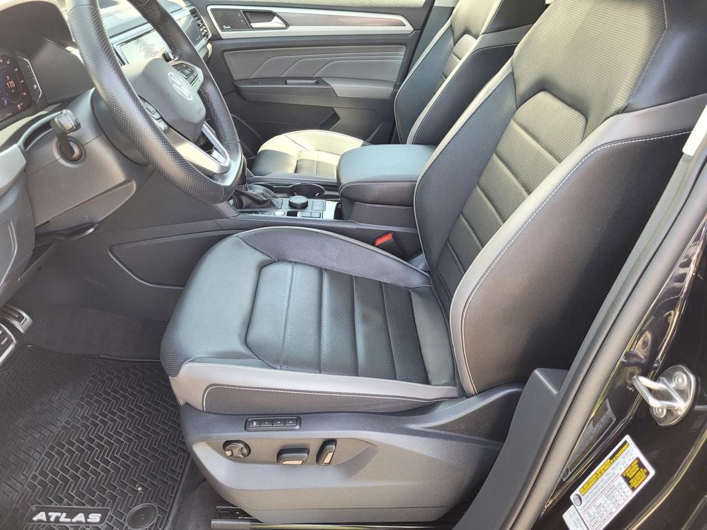 2023 Volkswagen Atlas 3.6L V6 SEL Premium R-Line