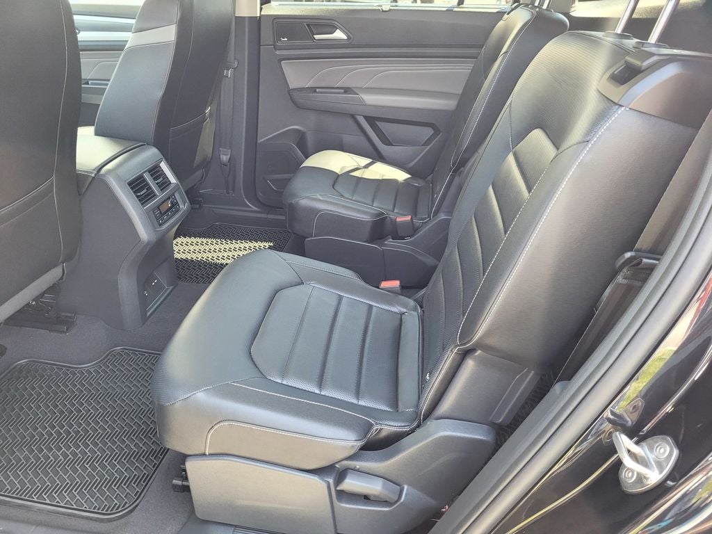 2023 Volkswagen Atlas 3.6L V6 SEL Premium R-Line