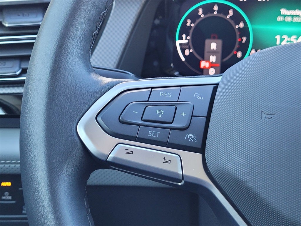 2024 Volkswagen Atlas 2.0T Peak Edition SEL