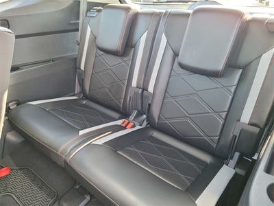 2024 Volkswagen Atlas 2.0T Peak Edition SEL