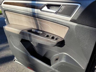 2023 Volkswagen Atlas 3.6L V6 SE w/Technology