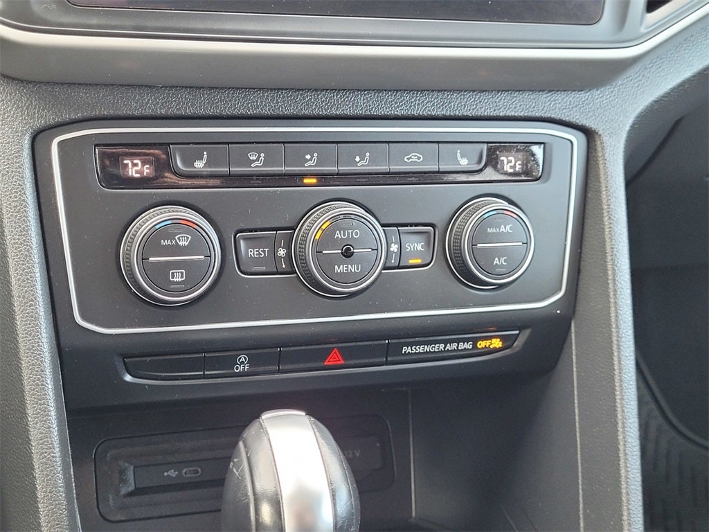 2021 Volkswagen Atlas 3.6L V6 SE w/Technology