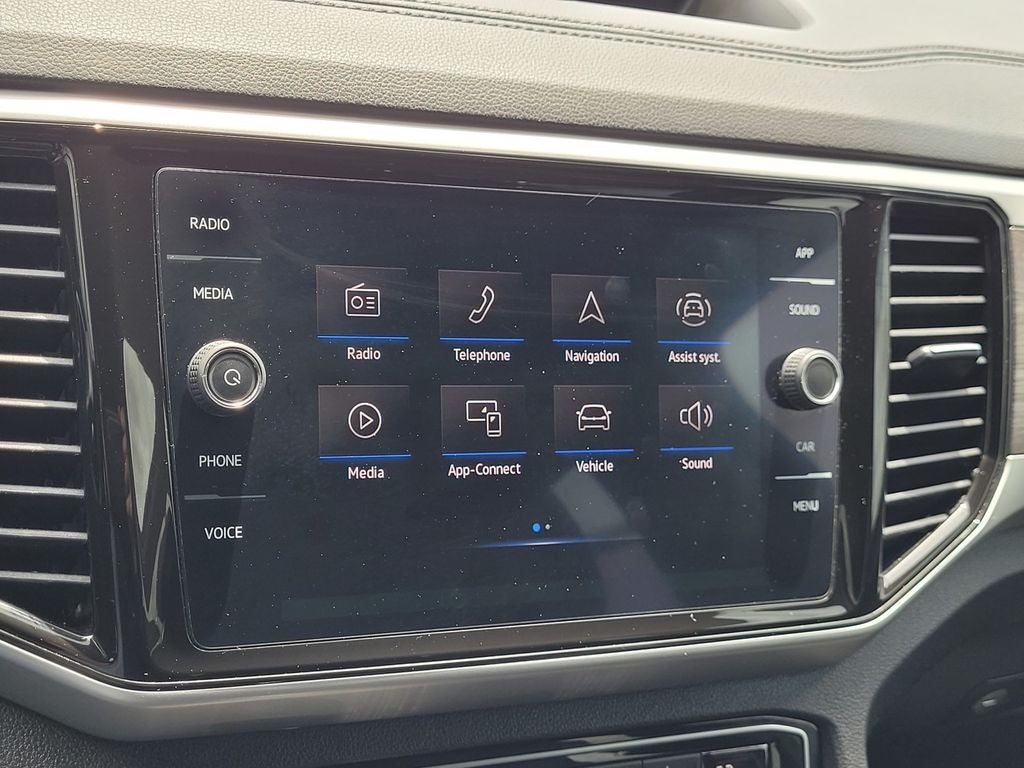 2022 Volkswagen Atlas Cross Sport 3.6L V6 SE w/Technology