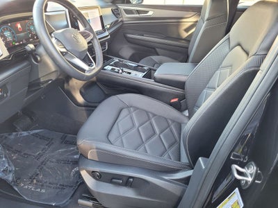 2024 Volkswagen Atlas Cross Sport 2.0T SE w/Technology