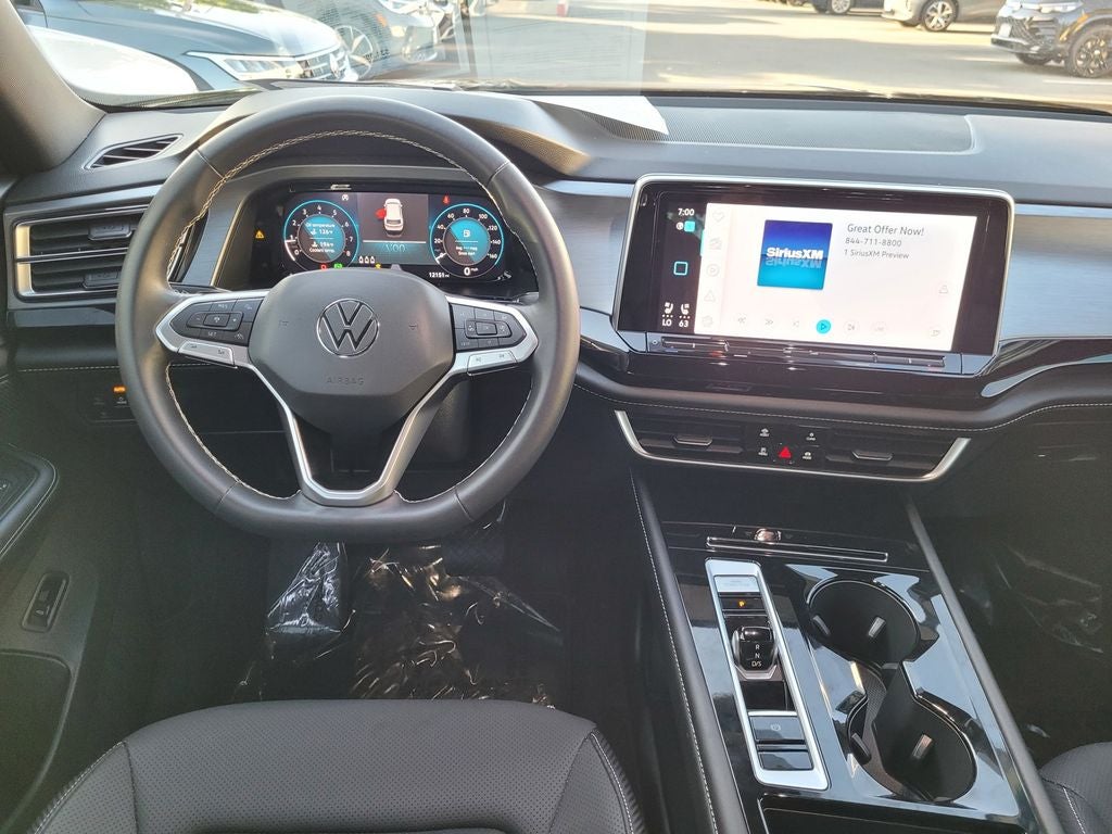 2024 Volkswagen Atlas Cross Sport 2.0T SE w/Technology