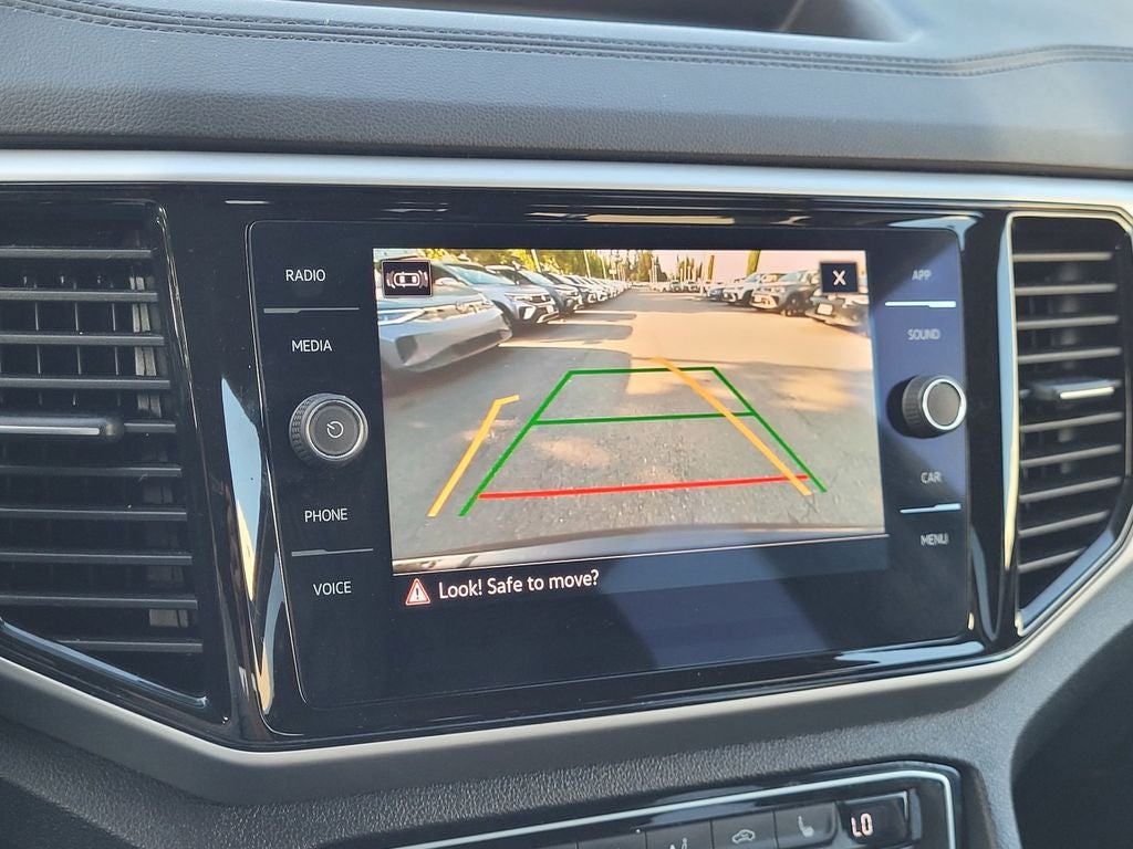 2023 Volkswagen Atlas 2.0T SE w/Technology