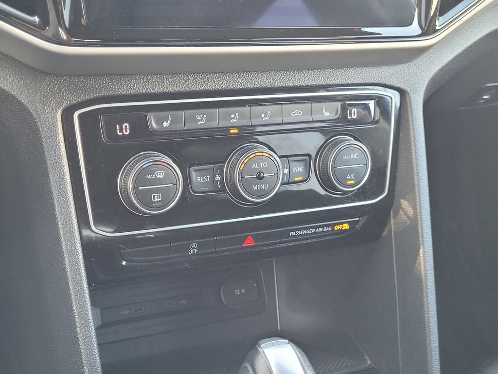 2023 Volkswagen Atlas 2.0T SE w/Technology