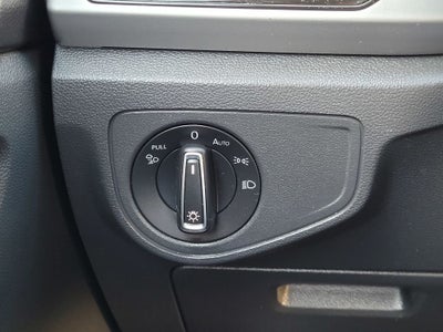 2023 Volkswagen Atlas 2.0T SE w/Technology