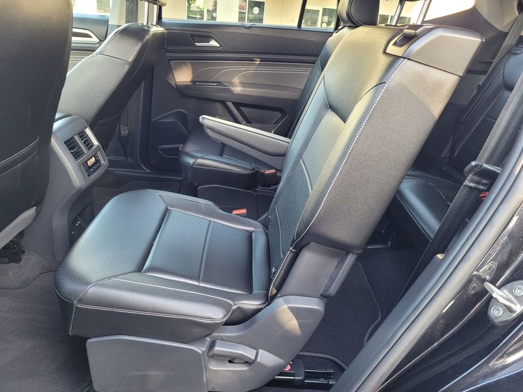2023 Volkswagen Atlas 2.0T SE w/Technology