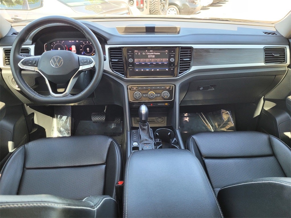 2022 Volkswagen Atlas 3.6L V6 SE w/Technology