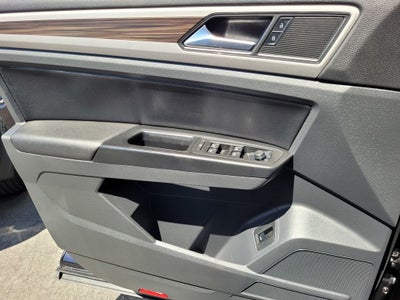 2021 Volkswagen Atlas 3.6L V6 SE w/Technology