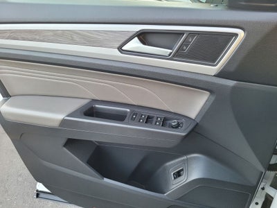 2023 Volkswagen Atlas Cross Sport 2.0T SE w/Technology