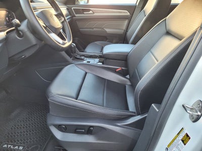 2023 Volkswagen Atlas Cross Sport 2.0T SE w/Technology