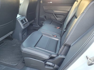 2023 Volkswagen Atlas Cross Sport 2.0T SE w/Technology