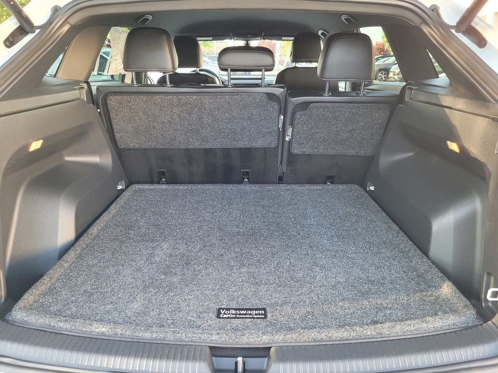 2023 Volkswagen Atlas Cross Sport 2.0T SE w/Technology