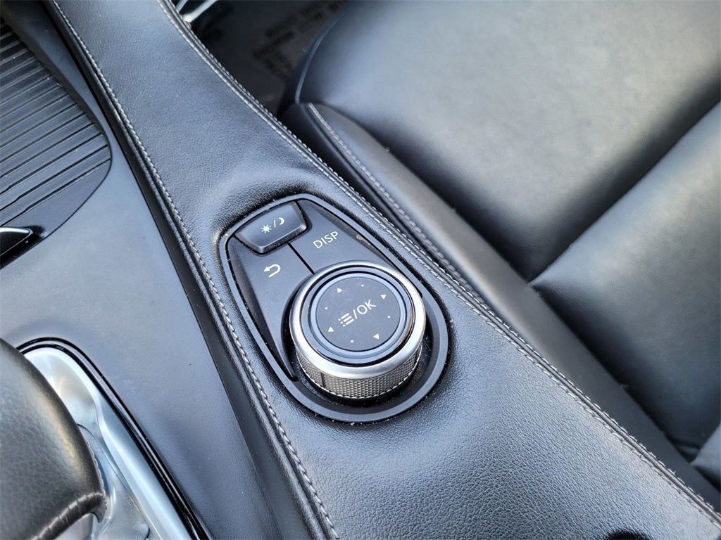 2021 INFINITI QX50 LUXE