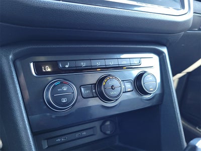 2021 Volkswagen Tiguan 2.0T SE R-Line Black