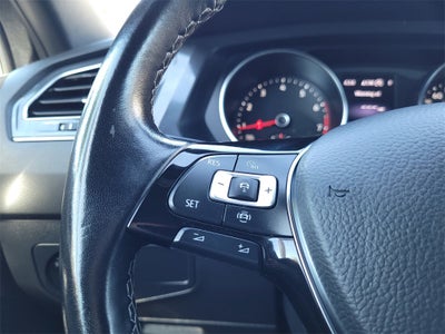 2021 Volkswagen Tiguan 2.0T SE R-Line Black