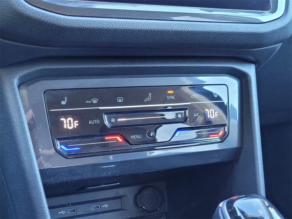 2024 Volkswagen Tiguan 2.0T SE