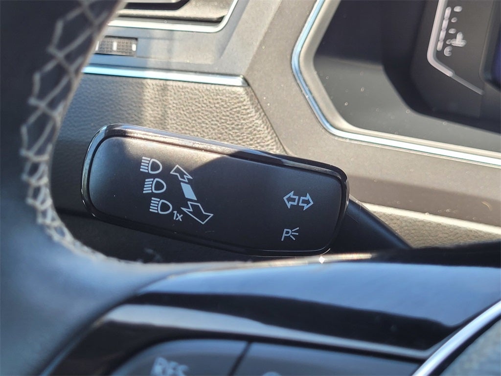 2021 Volkswagen Tiguan 2.0T SEL