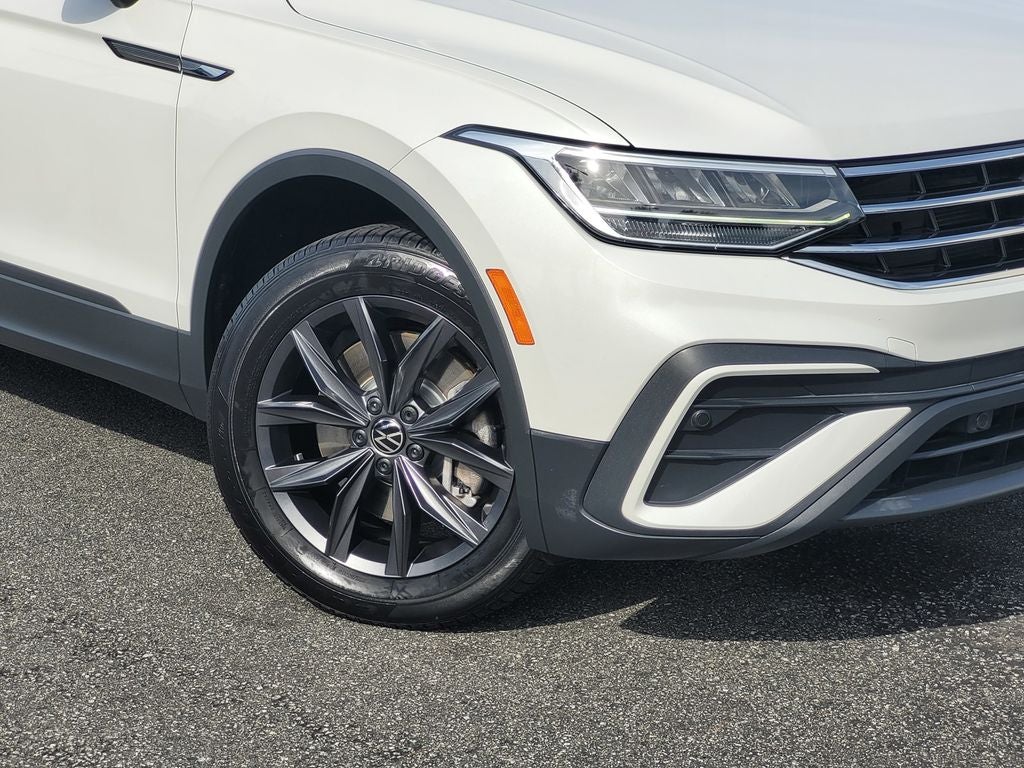 2023 Volkswagen Tiguan 2.0T SE