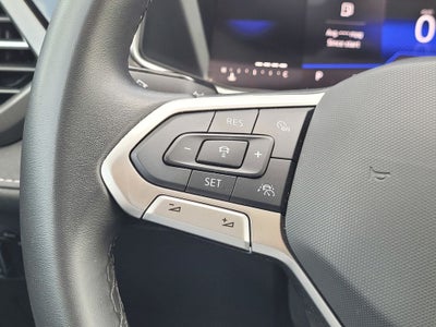 2025 Volkswagen Taos 1.5T SE Black