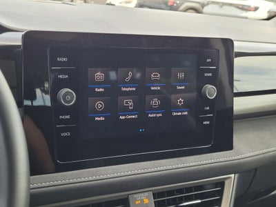 2025 Volkswagen Taos 1.5T SE Black