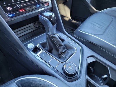 2023 Volkswagen Tiguan 2.0T SEL R-Line