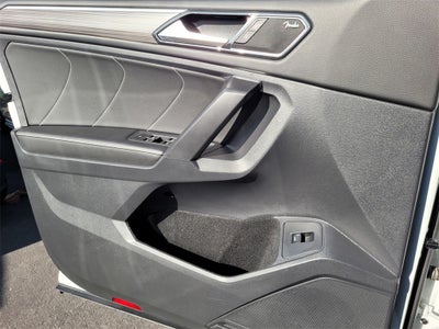 2023 Volkswagen Tiguan 2.0T SEL R-Line