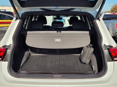 2023 Volkswagen Tiguan 2.0T SEL R-Line