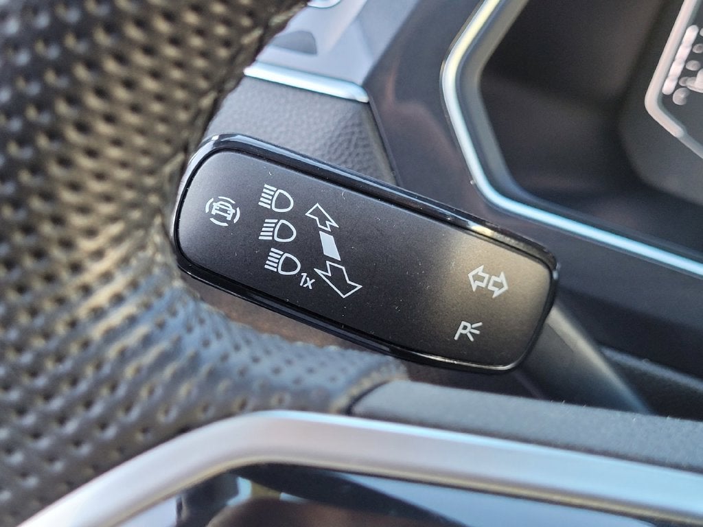 2024 Volkswagen Tiguan 2.0T SEL R-Line