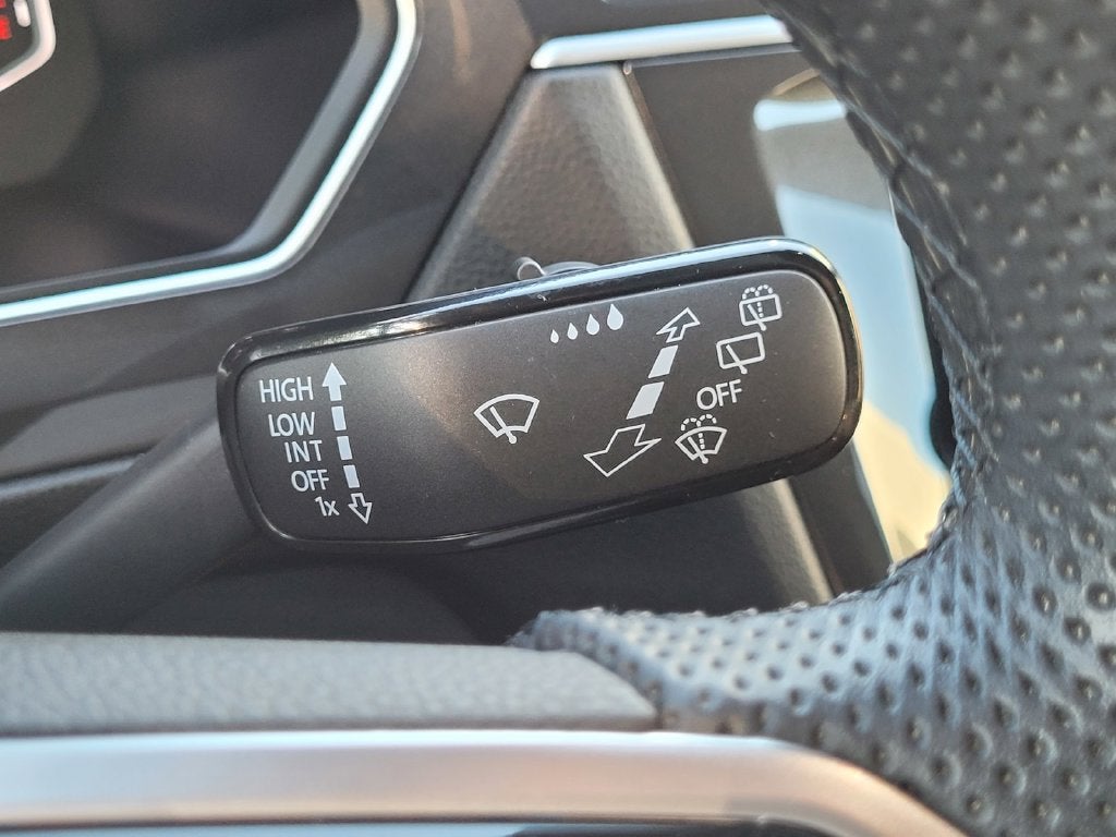 2024 Volkswagen Tiguan 2.0T SEL R-Line