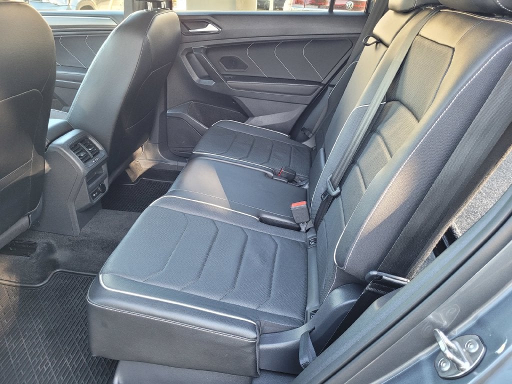 2024 Volkswagen Tiguan 2.0T SEL R-Line