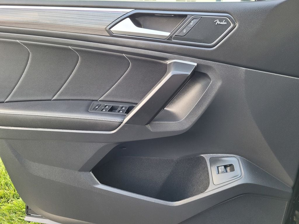 2024 Volkswagen Tiguan 2.0T SEL R-Line