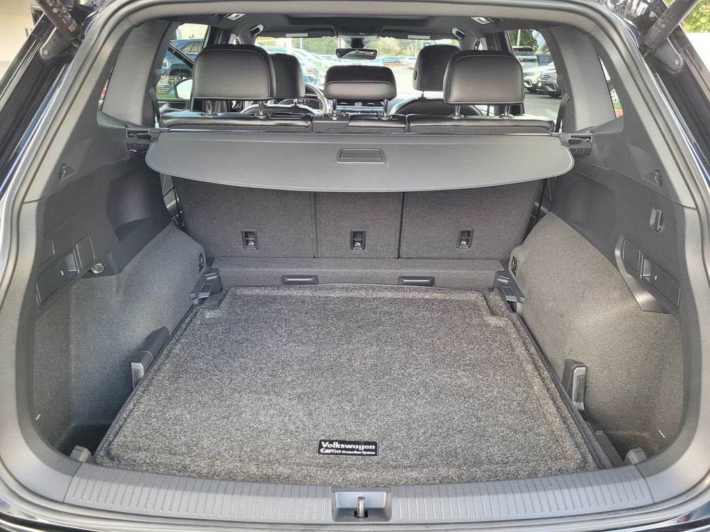 2024 Volkswagen Tiguan 2.0T SEL R-Line