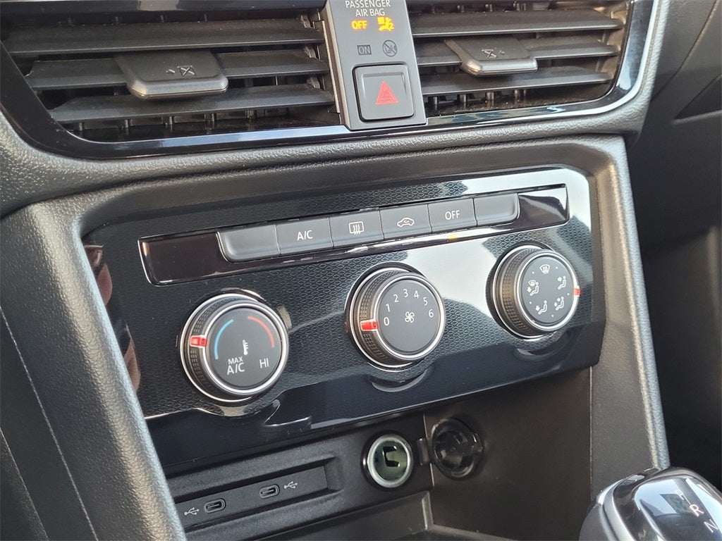 2025 Volkswagen Taos 1.5T S