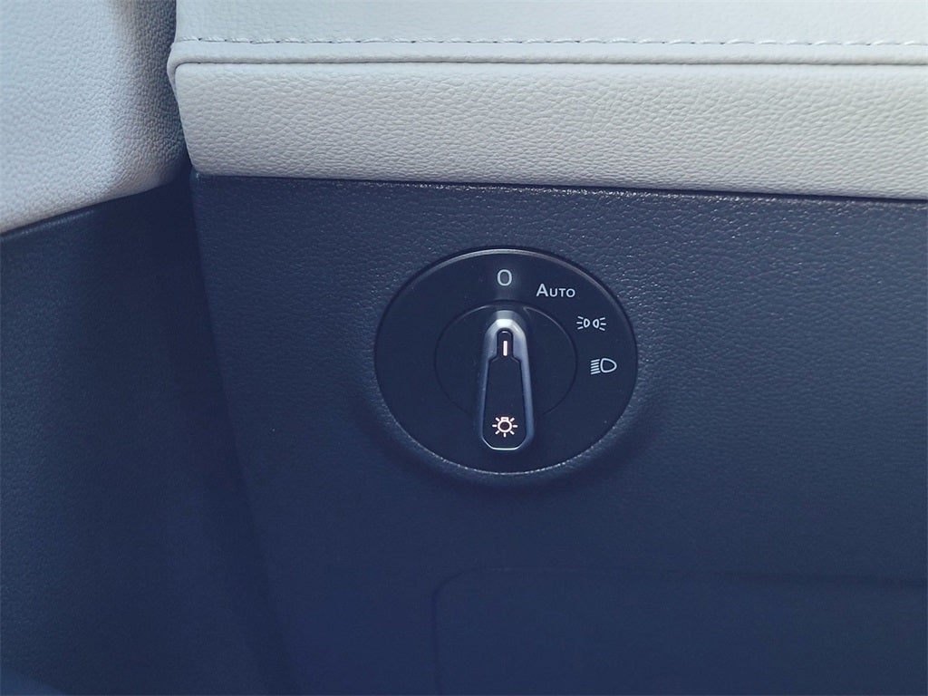 2025 Volkswagen Taos 1.5T S