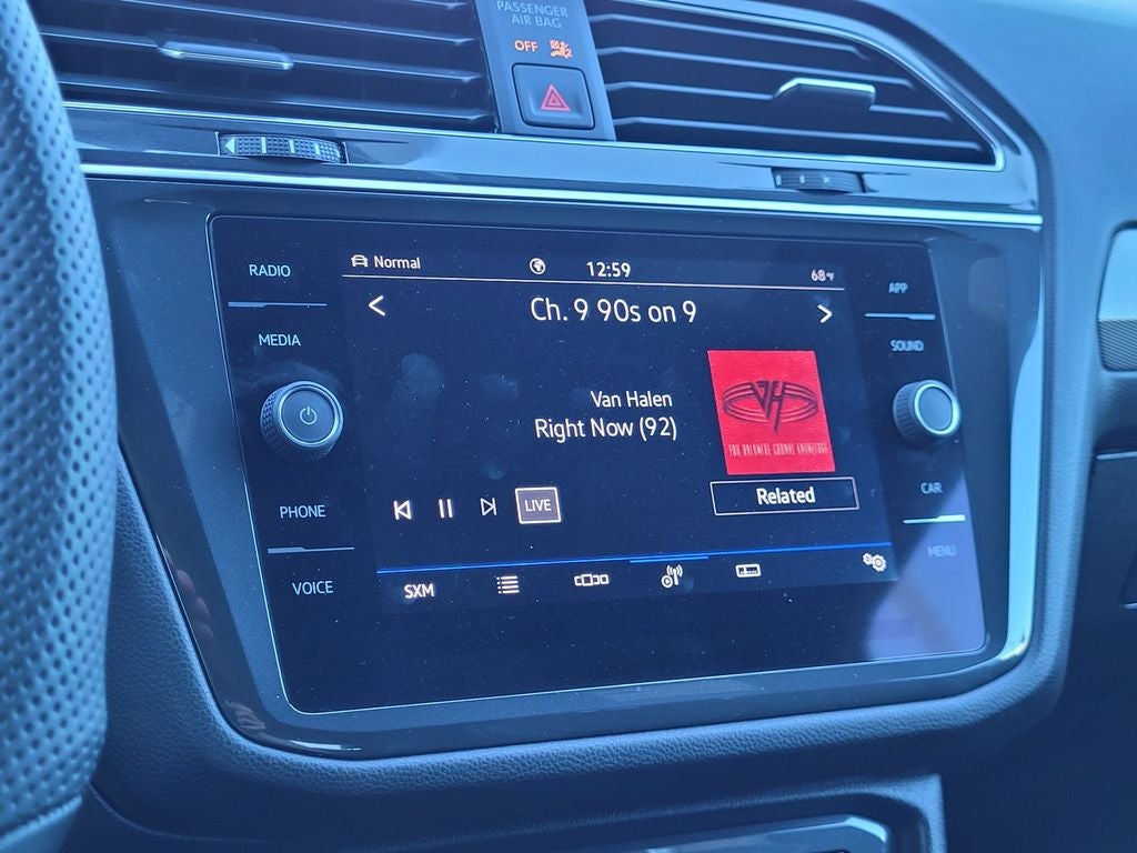 2022 Volkswagen Tiguan 2.0T SE R-Line Black