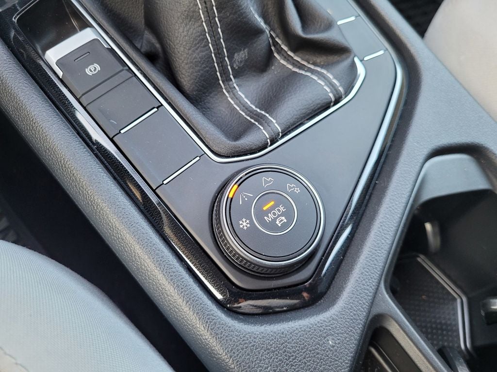 2025 Volkswagen Taos 1.5T S