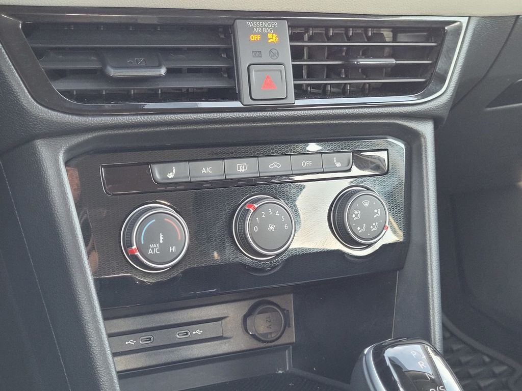 2025 Volkswagen Taos 1.5T S
