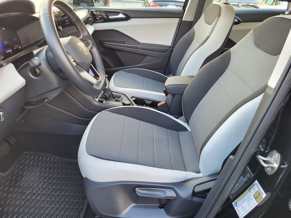 2025 Volkswagen Taos 1.5T S