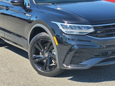 2023 Volkswagen Tiguan 2.0T SE R-Line Black