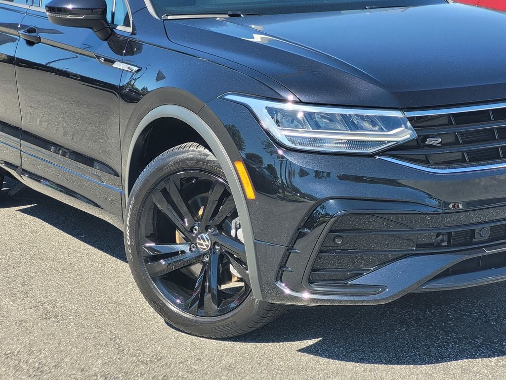 2023 Volkswagen Tiguan 2.0T SE R-Line Black