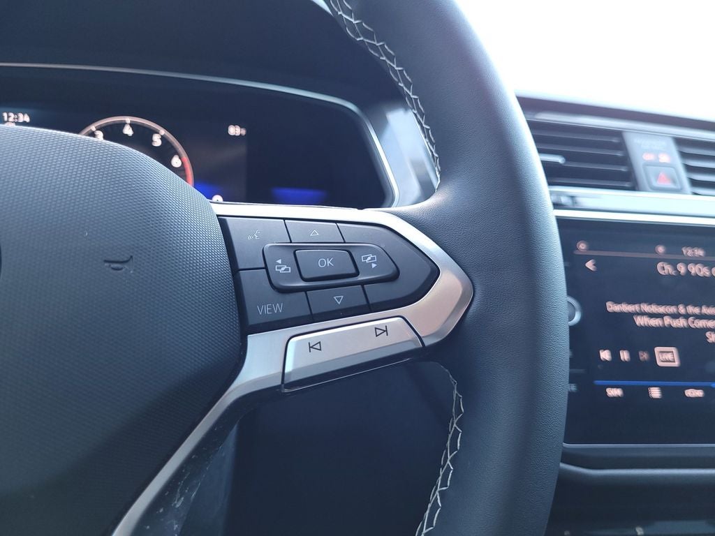 2023 Volkswagen Tiguan 2.0T SE R-Line Black