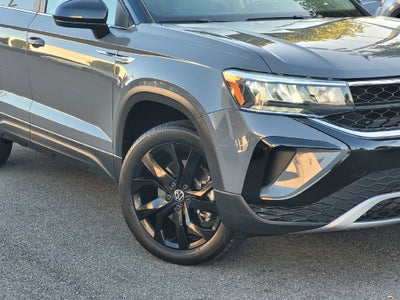 2023 Volkswagen Taos 1.5T SE