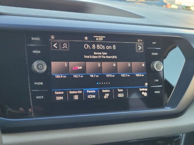 2023 Volkswagen Taos 1.5T SE